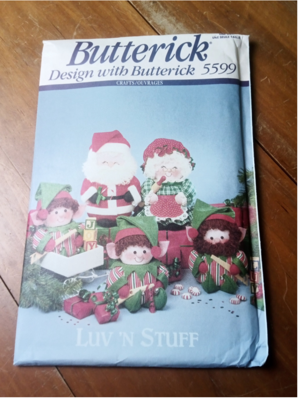 Butterick Christmas Santa & Elf Craft Pattern